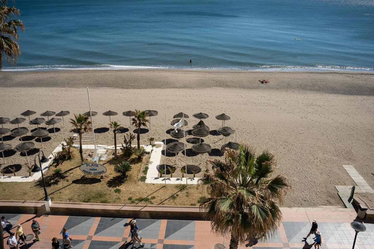 Monko On The Rock Apartment Torremolinos Exterior foto